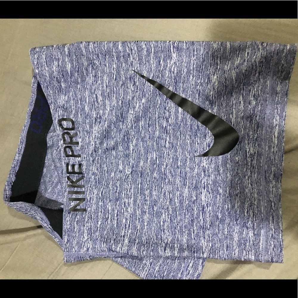 Nike pros - Picture 3 of 4